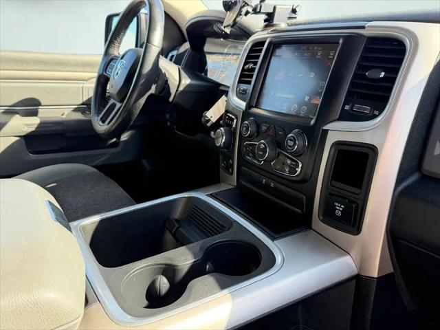 2017 Ram 1500 SLT Crew Cab 4x4 57 Box