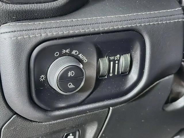 2022 Ram 1500 Limited Crew Cab 4x4 57 Box