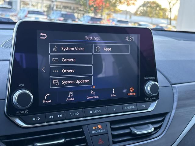 2025 Nissan Altima SV FWD