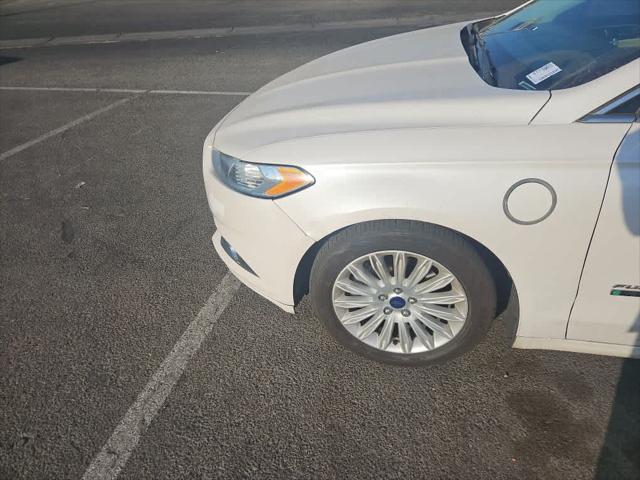 2016 Ford Fusion Energi SE Luxury