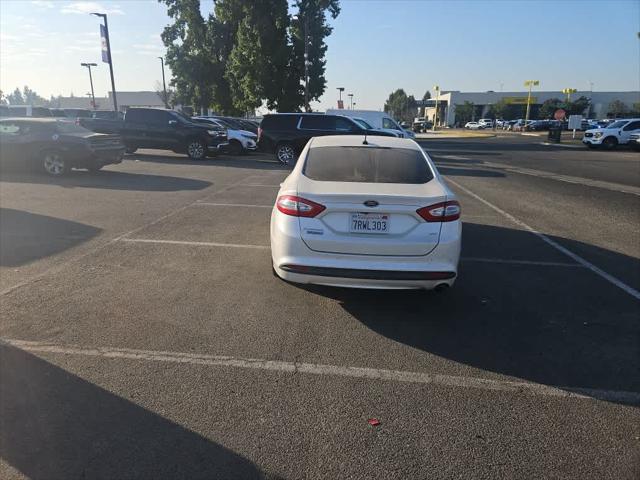 2016 Ford Fusion Energi SE Luxury