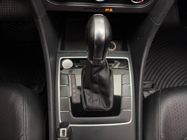 2015 Volkswagen Passat 1.8T Limited Edition