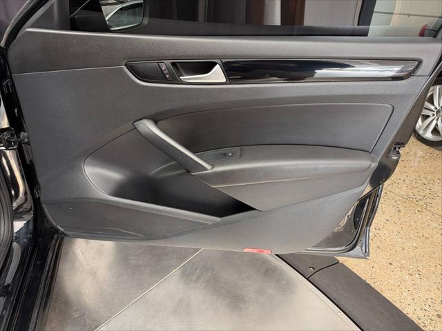 2015 Volkswagen Passat 1.8T Limited Edition