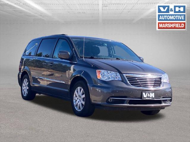 2016 Chrysler Town & Country Touring for sale in Marshfield, WI