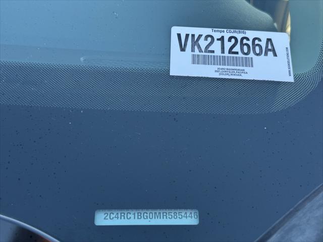 2021 Chrysler Pacifica Touring L
