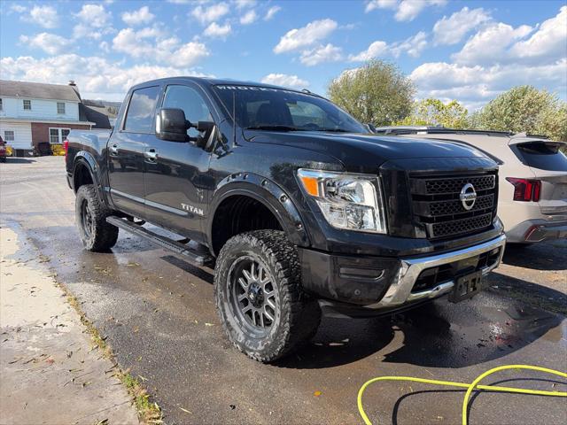 2021 Nissan TITAN Crew Cab SV 4x4