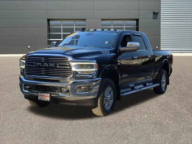 2020 Ram 3500 Laramie Mega Cab 4x4 64 Box