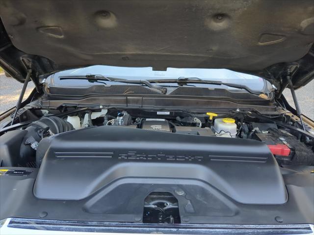 2020 Ram 3500 Laramie Mega Cab 4x4 64 Box