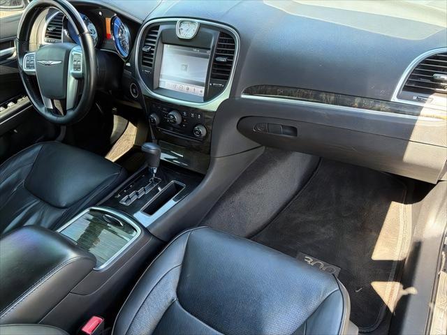 2011 Chrysler 300 300C