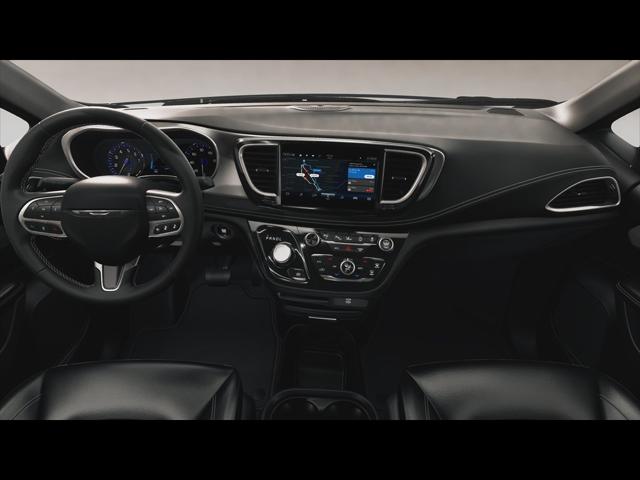 2027 Chrysler Pacifica Select AWD