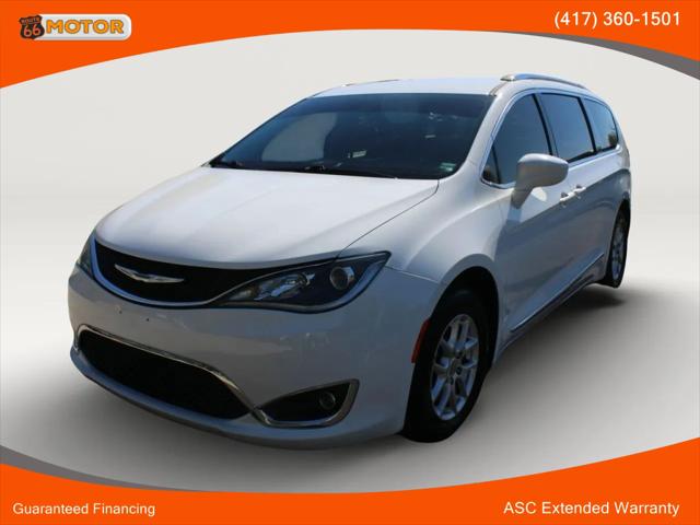 2020 Chrysler Pacifica Touring L for sale in Springfield , MO