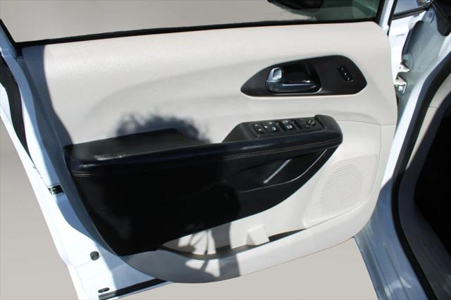2020 Chrysler Pacifica Touring L