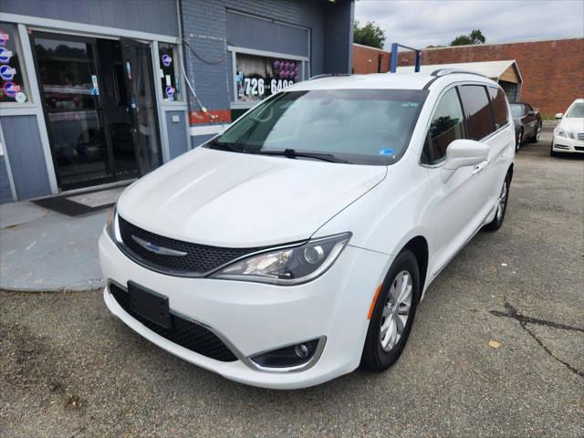 2019 Chrysler Pacifica Touring L