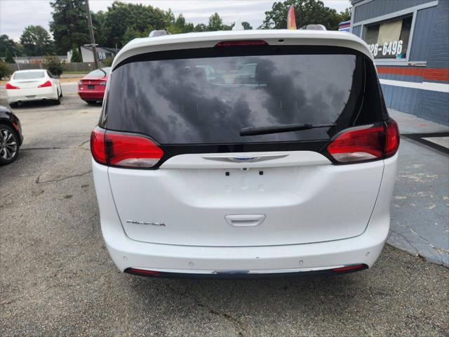 2019 Chrysler Pacifica Touring L
