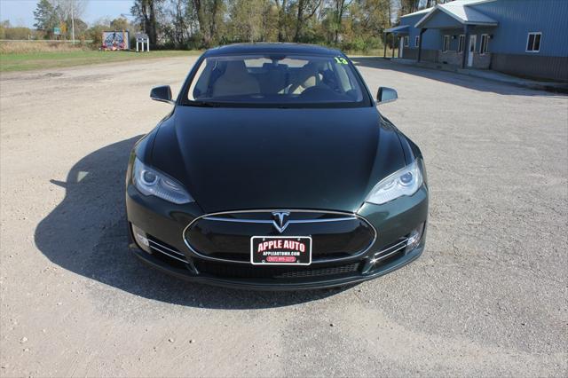 2013 Tesla Model S BASE