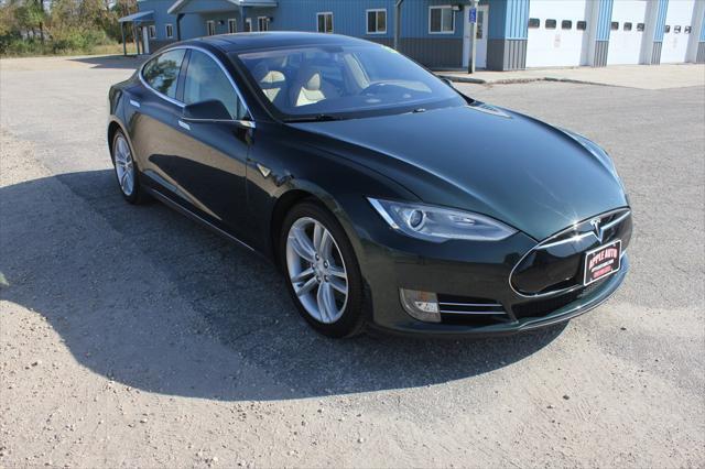 2013 Tesla Model S BASE