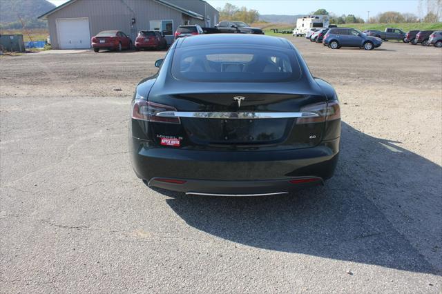 2013 Tesla Model S BASE