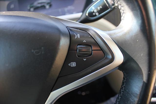 2013 Tesla Model S BASE