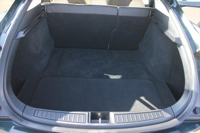 2013 Tesla Model S BASE