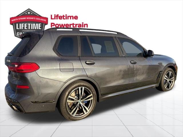 2021 BMW X7 M50i