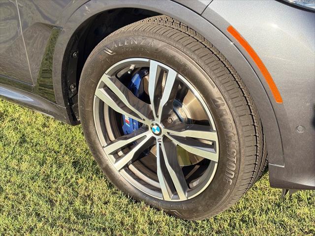 2021 BMW X7 M50i
