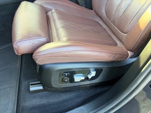 2021 BMW X7 M50i