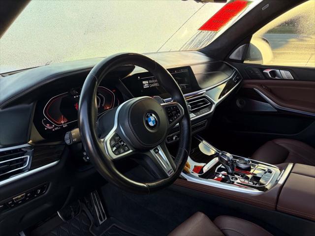 2021 BMW X7 M50i