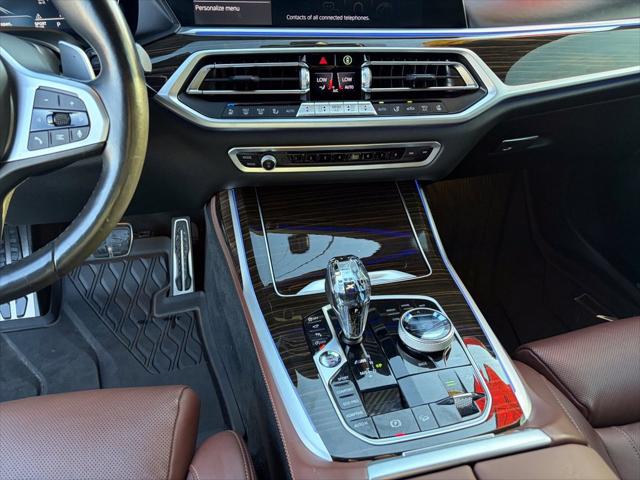 2021 BMW X7 M50i