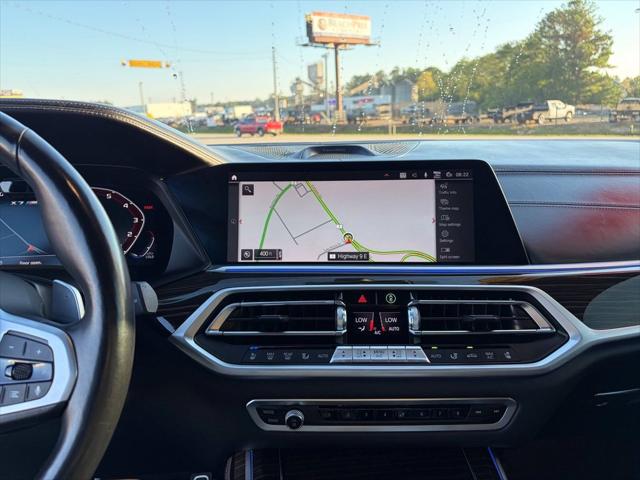 2021 BMW X7 M50i