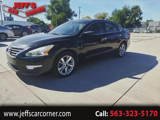 2013 Nissan Altima 2.5 SV for sale in Davenport, IA