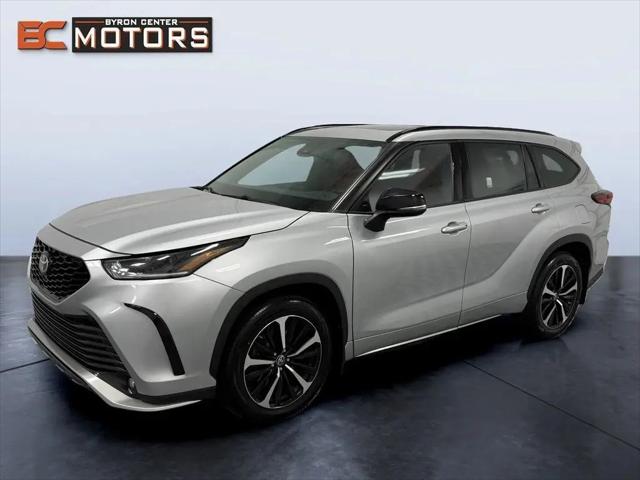 2021 Toyota Highlander XSE for sale in Byron Center, MI