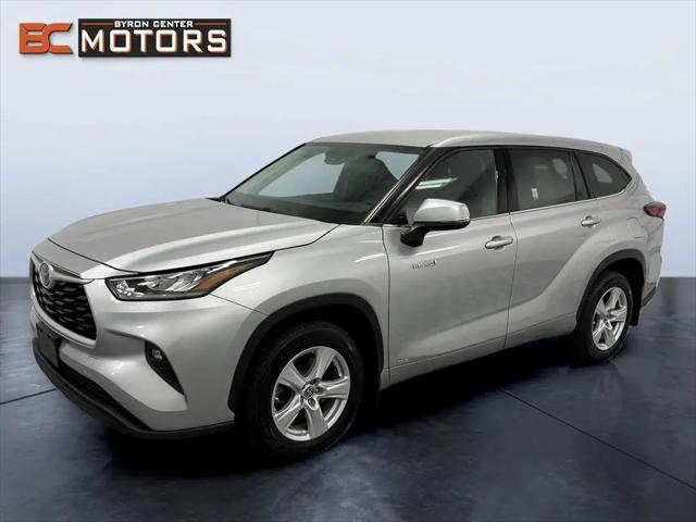 2021 Toyota Highlander Hybrid LE for sale in Byron Center, MI