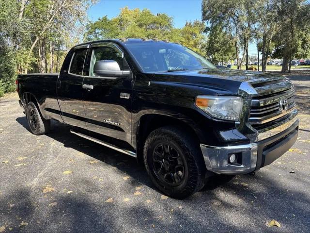 2016 Toyota Tundra SR5 5.7L V8 for sale in Berwyn, IL