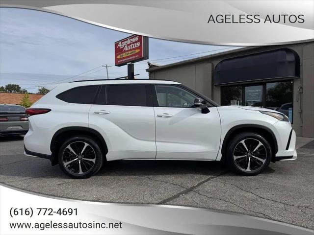 2022 Toyota Highlander XSE for sale in Zeeland, MI