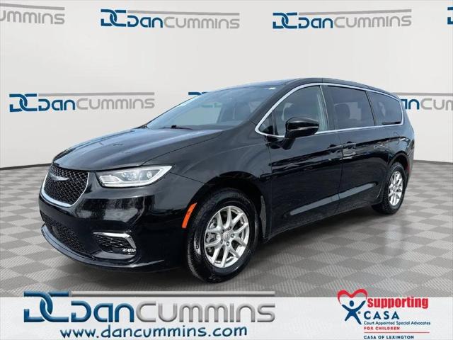 2025 Chrysler Pacifica Select for sale in Nicholasville, KY