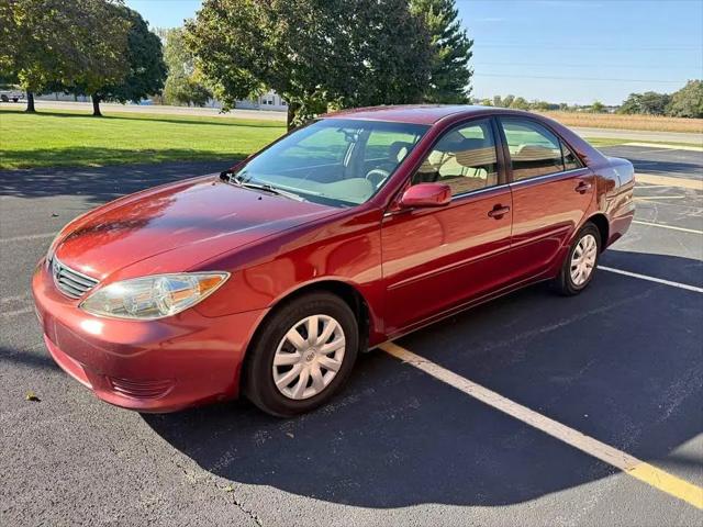 2005 Toyota Camry LE for sale in Decatur, IL