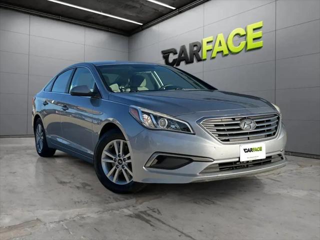 2017 Hyundai Sonata SE for sale in Parma, OH