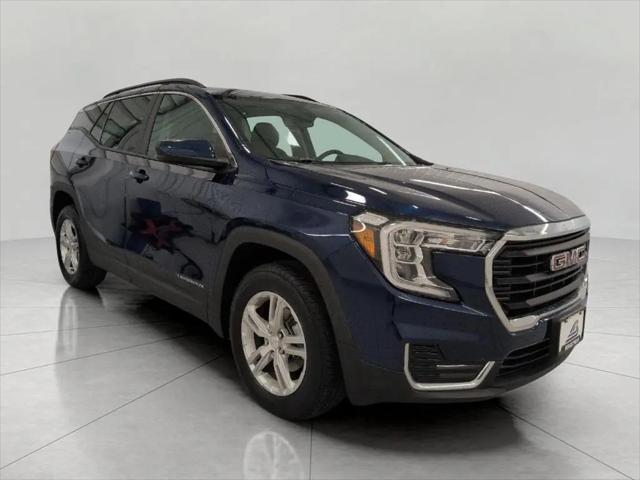 2023 GMC Terrain AWD SLE for sale in Green Bay, WI