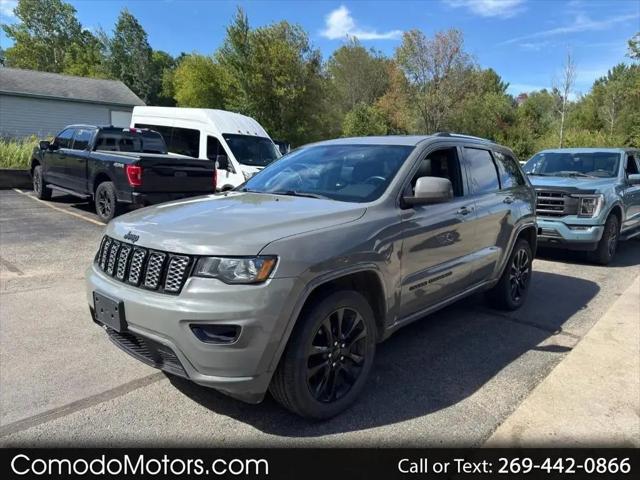 2019 Jeep Grand Cherokee Laredo for sale in Caledonia, MI