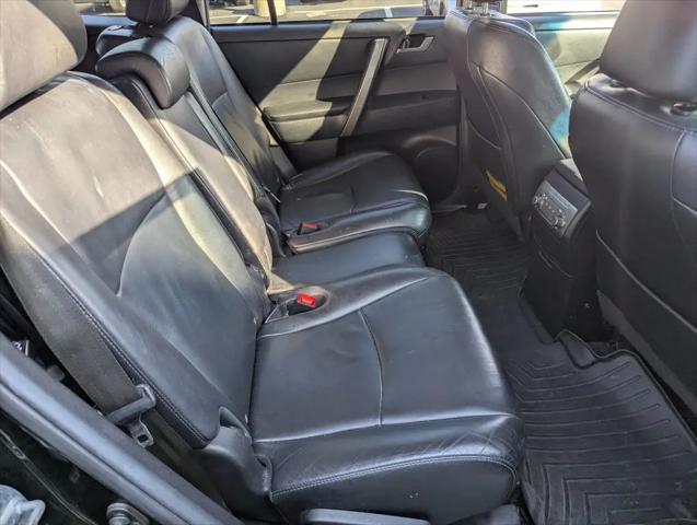 2013 Toyota Highlander SE V6