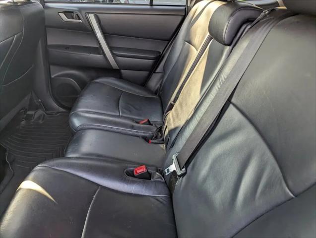 2013 Toyota Highlander SE V6