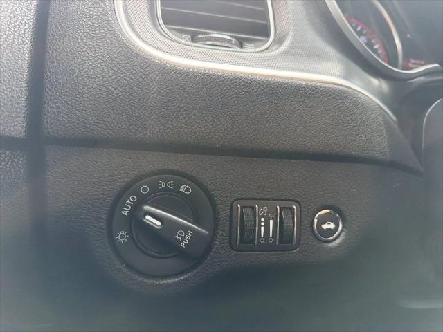 2015 Dodge Charger SXT