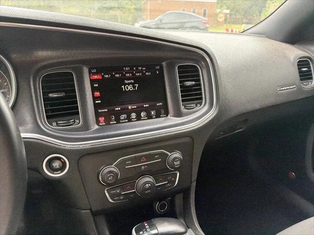 2015 Dodge Charger SXT