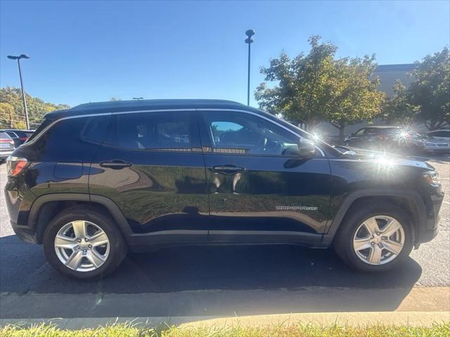 2022 Jeep Compass Latitude FWD