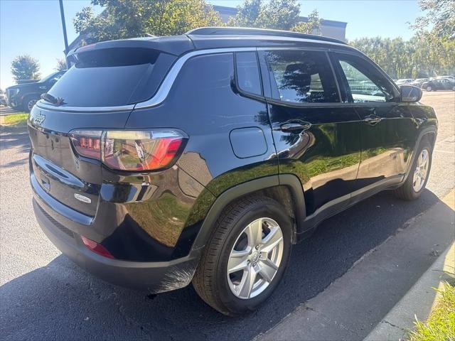 2022 Jeep Compass Latitude FWD