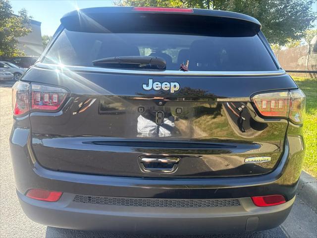 2022 Jeep Compass Latitude FWD