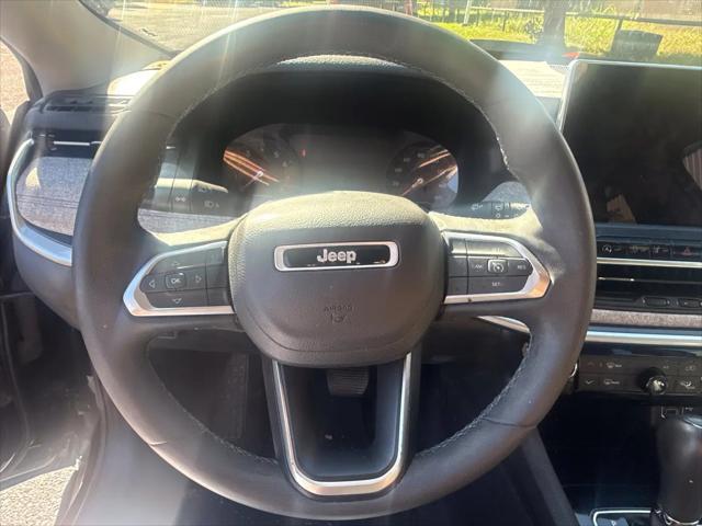 2022 Jeep Compass Latitude FWD