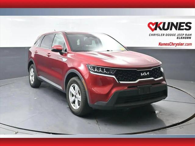 2023 Kia Sorento LX for sale in Elkhorn, WI