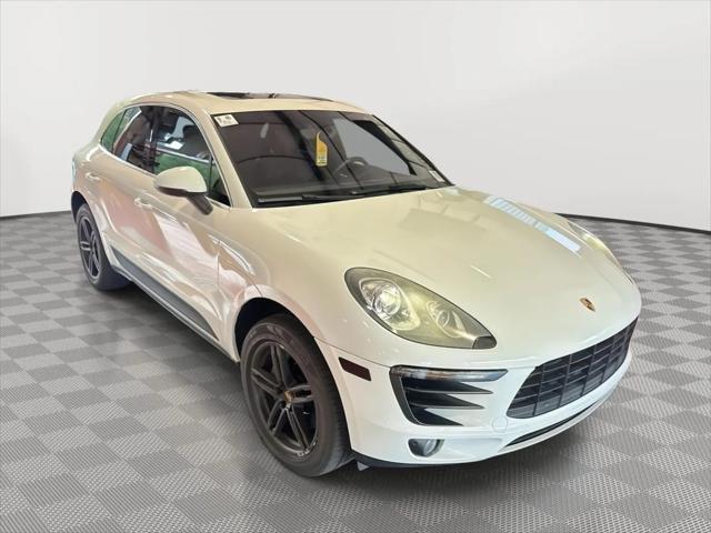 2015 Porsche Macan S