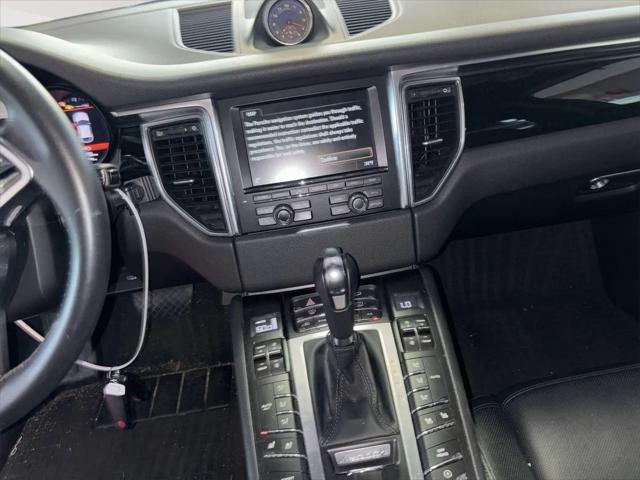 2015 Porsche Macan S